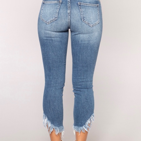 Mid Rise Jeans - Picture 3 of 6